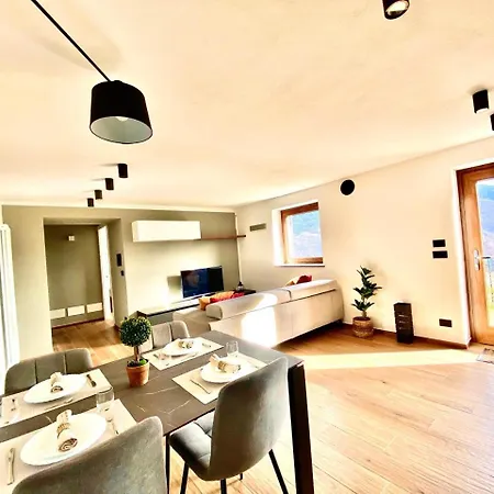 Apartment Moderno Con Giardino Gignod